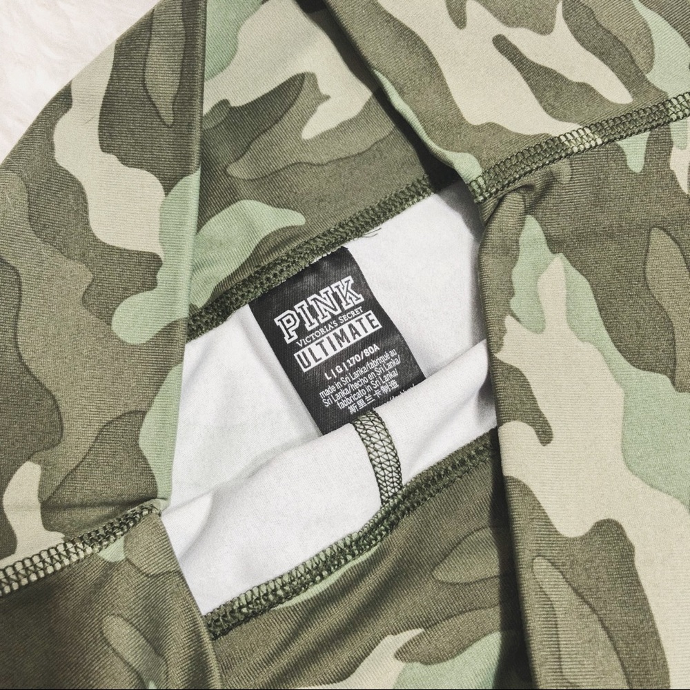 Vs Pink ultimate bike shorts - camo - Picture 2 of 3